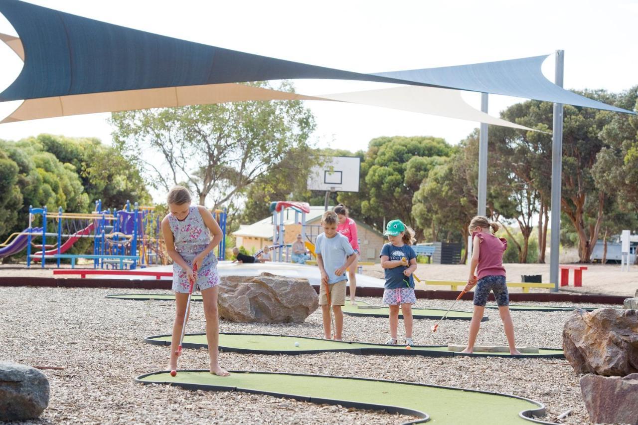 Big4 Port Hughes Holiday Park Екстер'єр фото